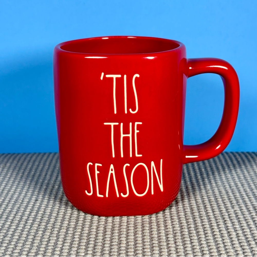 Rae Dunn Artisan Collection TIS THE SEASON Holiday Coffee Tea Mug (Red)